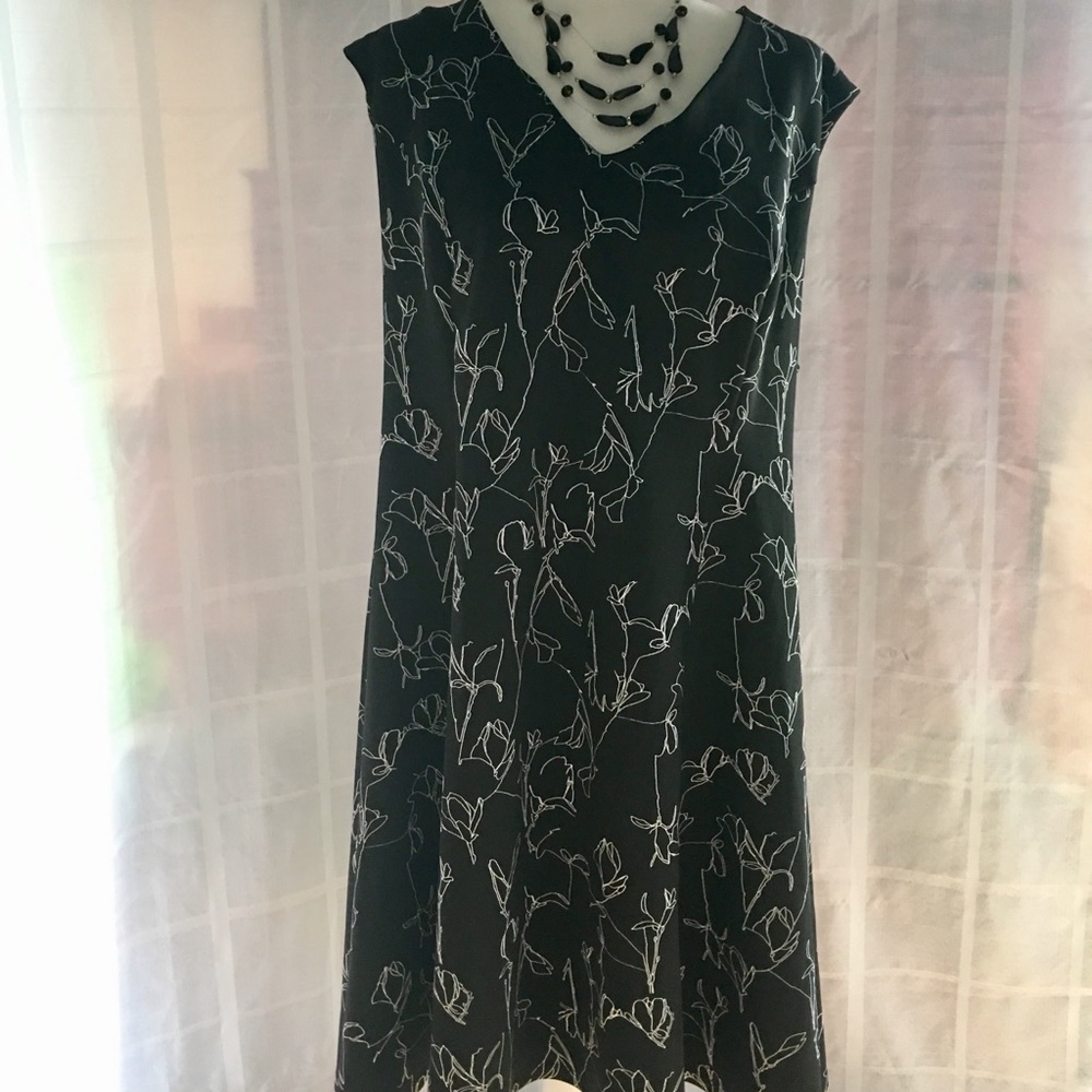 3 For $25 Every Store Black & White  Dress Size 1X